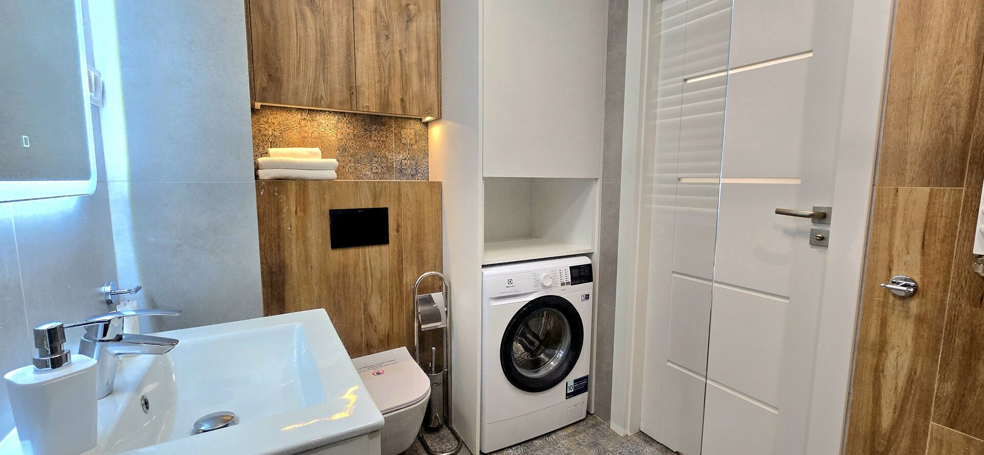 GO EMC2 SP. Z O.O. - 48